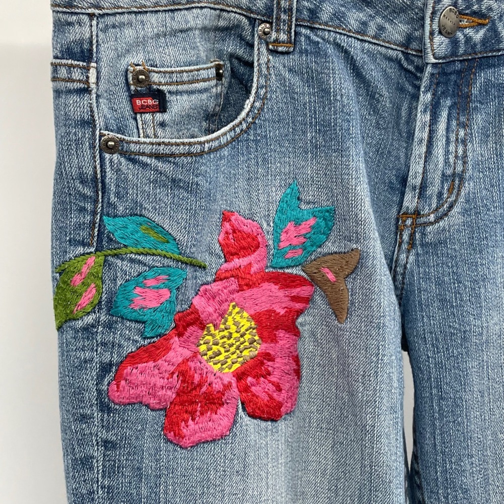 BCBG Max Azria Floral Embroidered Women's Size 8 Stretch Bootcut Jeans